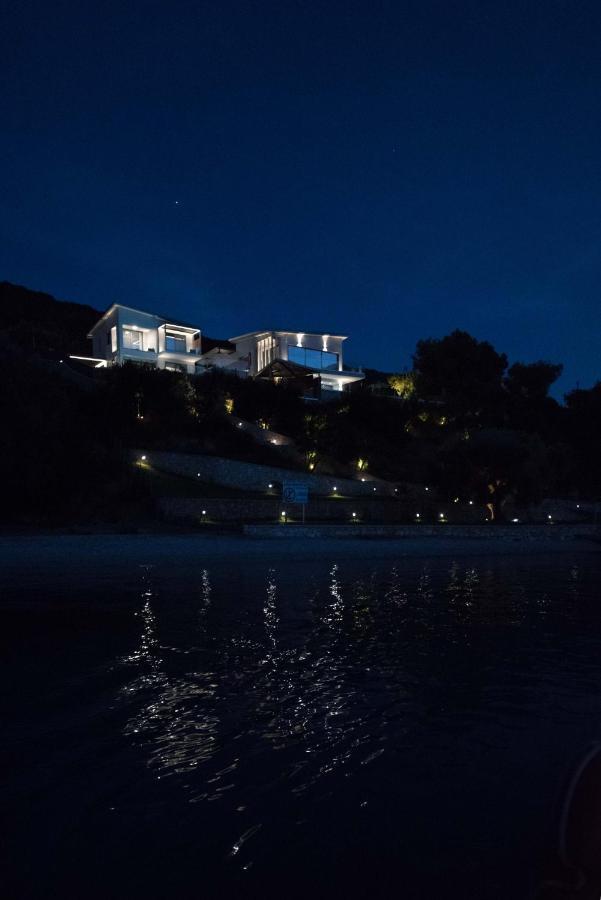 Mr Grey Luxury Villa Spartokhórion 外观 照片