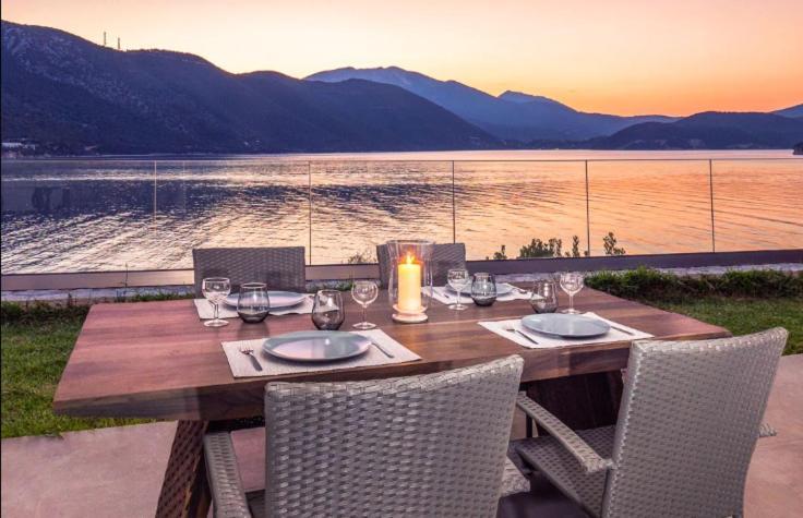 Mr Grey Luxury Villa Spartokhórion 外观 照片