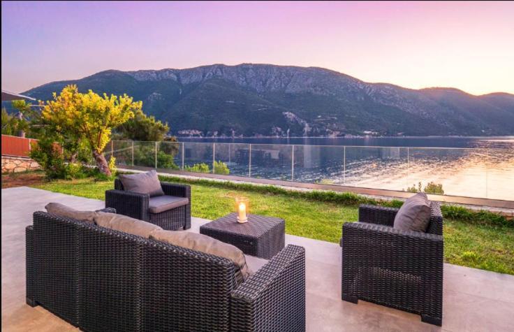 Mr Grey Luxury Villa Spartokhórion 外观 照片